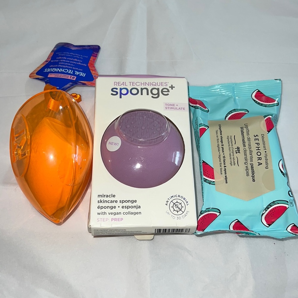 Sponge & makeup wipe bundle